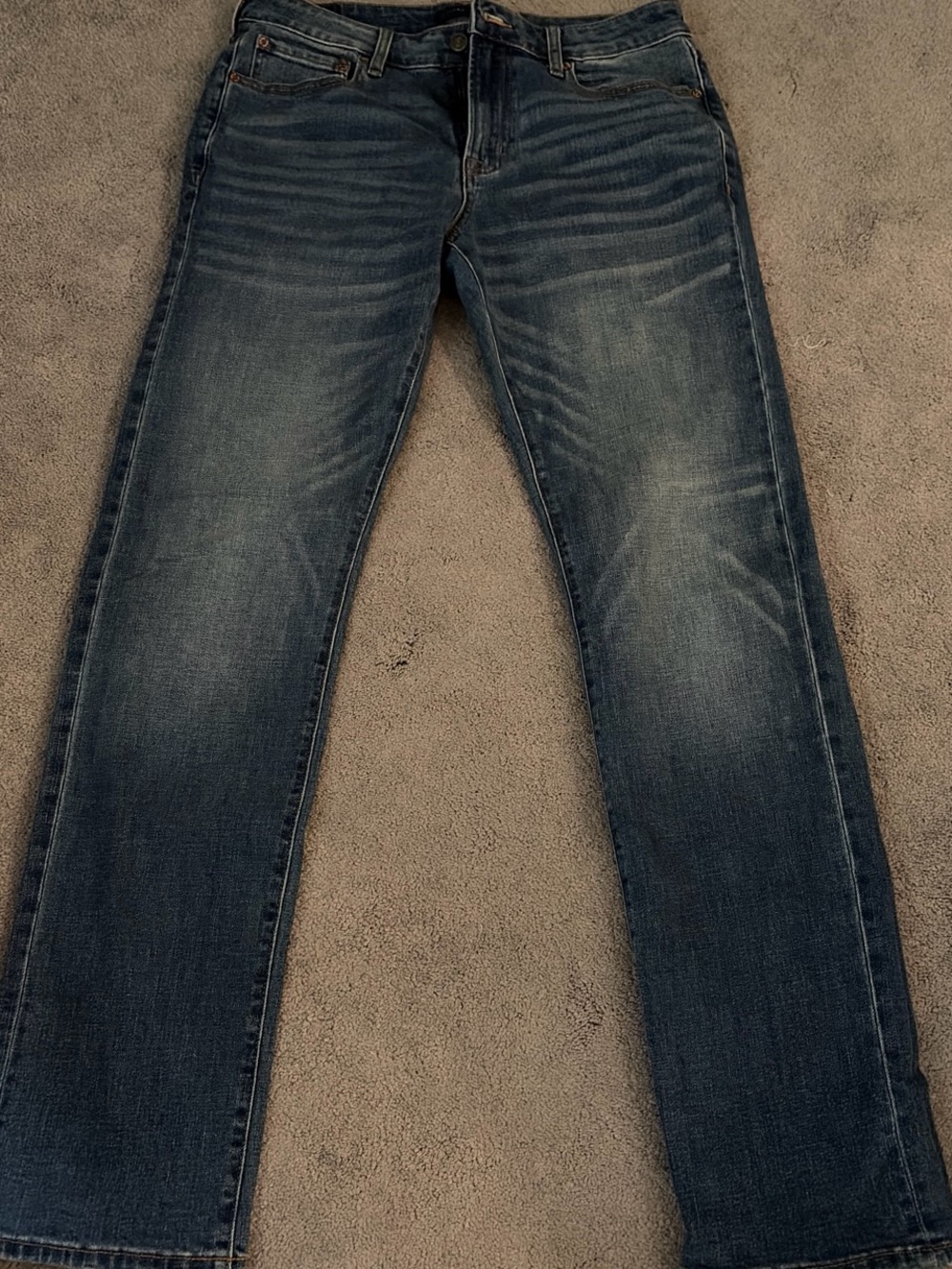 Aeropostale Men's Faded Blue Straight Jeans